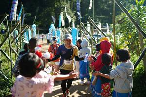 BIB: 1129
                            <button type="button" onclick="openModal(19075756)" class="btn btn-primary btn-sm float-right btn-popup" data-toggle="modal" data-target=".modal-high-quality">
                        <i class="fas fa-shopping-cart"></i> Add to Cart
                    </button>
                                            <button type="button" onclick="isThisMe(19075756, true)" class="btn btn-success btn-sm float-right btn-popup btn-isme hidden" data-toggle="tooltip" data-placement="bottom" title="นี่คือรูปของคุณใช่ไหม คลิกที่นี่เพื่อเอาเข้าอัลบั้ม">
                        <i class="fas fa-plus"></i> Add to album
                    </button>
                    <button type="button" onclick="isThisMe(19075756, false)" class="btn btn-warning btn-sm float-right btn-popup btn-isnotme hidden">
                        <i class="fas fa-ban"></i> Remove from album
                    </button>